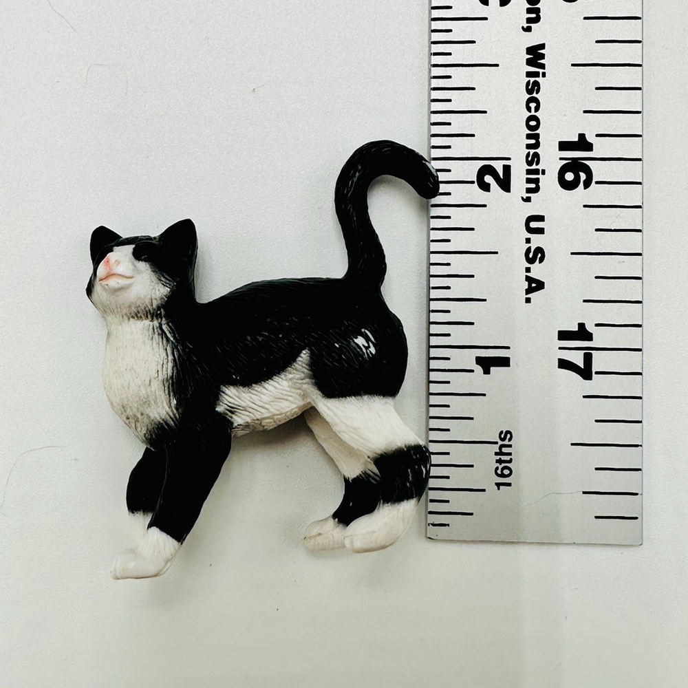 1999 Breyer Reeves Realistic Kitty Cat Black White 2” Toy Plastic Figurine HTF - Picture 7 of 7